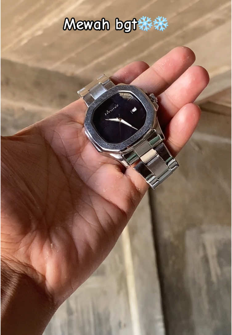 Jam tangan mewah!!!!! Sangat rekomendasi #jam #jamtangan #jamtanganpria #jamtanganbelledaotomatis #belleda #jamtanganlelaki #promojamtangan #jamtangancewek #jamtanganwanita #jamtanganmurah #promojamtanganmurah #promo #jamtanganori #promoguncang1111 #promoguncang1010 #jamtangansultan #jampremium #fyp #fypage 