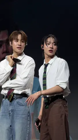 Ang ganda mo @เป็นแฟนคลับตัวเอง #lego_rapeepong  #LYKNTOURxMANILA #lykn #lyknconcert 