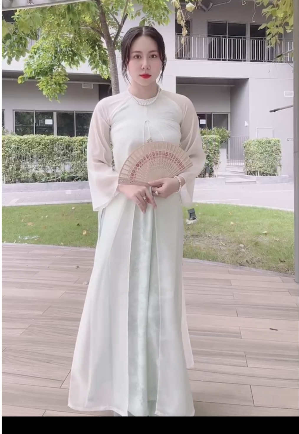 Áo dài tết 2026_ Áo dài cách tân cho các Nàng x.i.n.h y.ê.u của em 😘 #thoitrang #aodai #aodaitet #aodaicachtan #fyp 