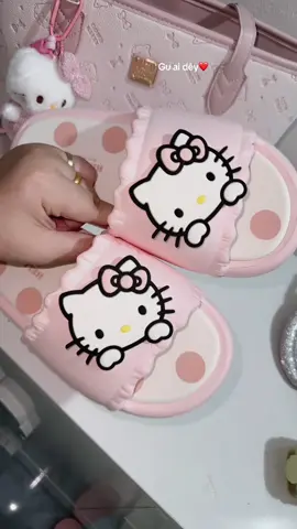 Dép lê kitty túi kitty  #depdihochottrend #deplenmoingay #xuhuongtiktok 