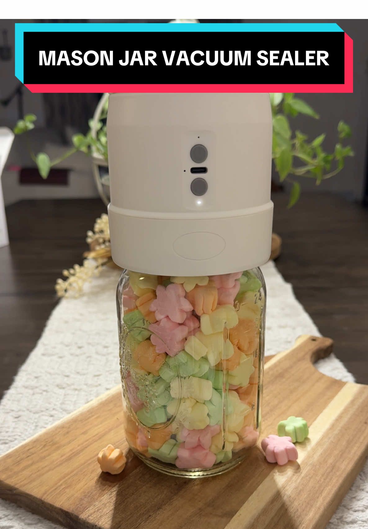 Mason jar vacuum sealers are so easy to use! I love extending the shelf life of my groceries. It’s inexpensive, simple to use and so good at keeping food fresh! #vacuumsealer #tiktokshopcreatorpicks #tiktokshopfalldealsforyou #tiktokshopblackfriday #elevatedhome 