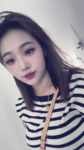 #微胖女孩 