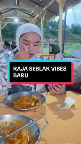 ✨PANGGILAN KEPADA PECINTA SEBLAK MERAPAT KUY🙌🤩📞  . Genggsss udah tau belum Raja Seblak kini hadir dengan suasana berbeda ? . Yapss lebih luass,enakeun buat kumpul sama temen apalagi sama gebetan xixx🤩 . Kalau sore vibesnya enak banget bisa sambil neduh-neduh nyeblak sambil liatin udara senja ✨🤩 . Hayu ahh Gaskeun merapat ke Raja Seblak ! . #RajaSeblak #SeblakCibatu #InfoCibatu #Cibatu #Garut 