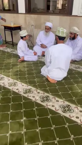 تغطية فعاليا التسميع لمسابقة حفظ القرأن 13 بولاية دماء والطائيين والتي يشرف عليها المدرسة القرأنية الوقفيه ب الولاية ..في جامع سالم