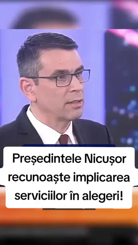 Declarațiile recente ale președintelui Nicușor ridică un semnal de alarmă uriaș pentru democrația din România. Recunoașterea implicării serviciilor în alegerile prezidențiale din 2024 și 2025 confirmă ceea ce mulți români bănuiau de mult timp: votul nu a mai aparținut cetățenilor, ci a fost puternic influențat din umbră. Lovitura de stat nerezolvată Evenimentele care au urmat acestor alegeri – proteste masive, manipularea opiniei publice și reprimarea vocilor critice – arată clar că România a trecut printr-o lovitură de stat mascată. Totuși, acest episod rămâne neelucidat, iar instituțiile statului continuă să tacă. Întrebările care dor Cine a orchestrat această implicare a serviciilor? De ce justiția și parlamentul nu au deschis anchete serioase? Cum se mai poate vorbi de legitimitatea unui președinte ales prin mijloace neconstituționale? România, între adevăr și manipulare Într-un stat democratic, poporul este suveran. În România ultimilor ani, însă, pare că voința cetățenilor a fost înlocuită de decizii luate în spatele ușilor închise. --- 👉 Românii au dreptul să cunoască adevărul! Până când lovitura de stat nu va fi clarificată, iar cei responsabili nu vor răspunde în fața legii, democrația noastră rămâne șubredă și lipsită de legitimitate.