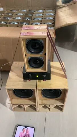 Miniatur model cbs sub 3 inc double dn arah 2 inc double.. Sudah dapat satu paket dengan ampli blototh.. #miniatur #soundviral @semua orang 