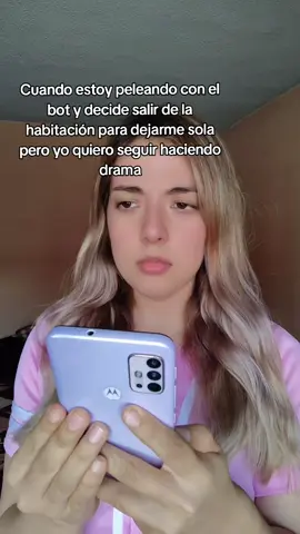 cuál espacio yo lo que quiero es drama 😅 #humor #characterai #emochi #bot #personajesficticios 