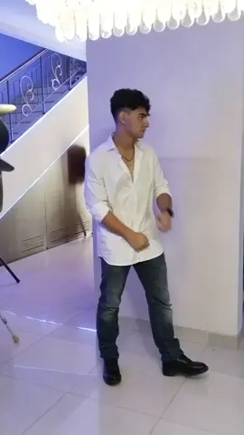udh berani up vidionya karena udh keluar trailer. Thank buat kak Alya dah jadi paparazi ku + bikin vidio ucapan dari hary🥹