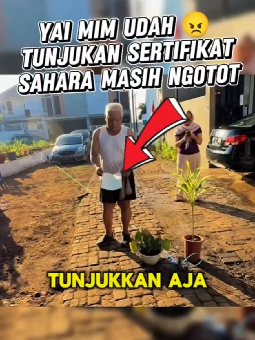 Yai Mim Sudah Unjukan Sertifikat Tanahnya Sahara Masih Ngotot Dan Ngamuk 😠 Maunya Apa Sih Sahara Ini ⁉️ Dapet Parkiran Gratis ⁉️ #mim #uimmalang #yaimim #sahara #saharavibes 