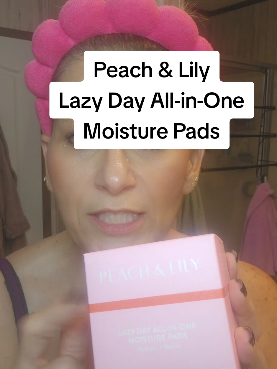 @Peach & Lily all-in-one moisture pads are pre-soaked pads with ingredients for skincare and cleanser in one. Packed with toner, serum, and moisturizer that can be used twice daily. Each tub has 60 pads. linked below for more info ⏬️⏬️ #peachandlily #skincarereview #moisturizing #skincarecleanser  #tiktokshopcreatorpicks 