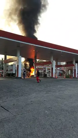pom bensin depan Aeon mall Sentul city tadi siang #bogor #fyyp #viral #kebakaran#spbu 