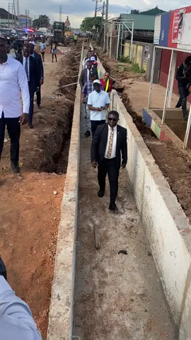 Breaking: Akpakowonder unleash Benin Sapele Road His Excellency Governor Senator Monday Okpebholo aka Akpakowonder Edo is shining 