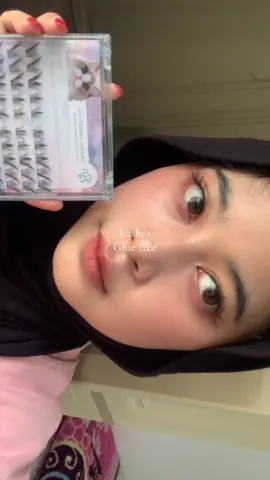 Bulumata palsu tanpa lem @BlinkyPawky-1 