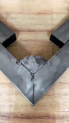 tricks for cutting curved corners in hollow #discovery #cuttingtricks #fabrication #metalwork #welding