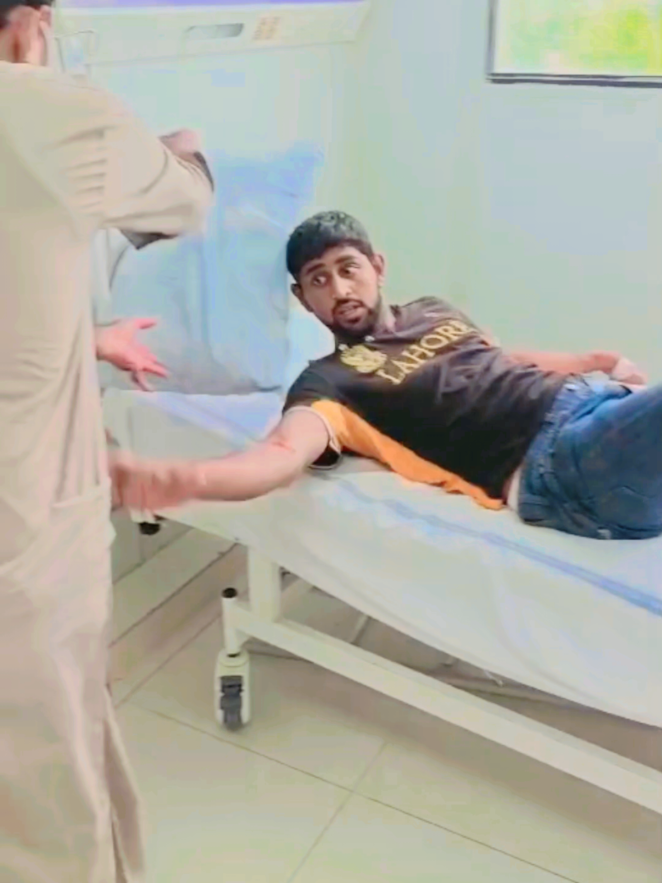 Hamid ne  Apne Cazen Per Hamla Ker Dia #hamid #Rabies #hamidbinismail #viral #foryou 