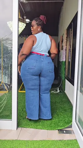 💃 The Perfect Addition to Every Plus-Size Queen’s Wardrobe 👖 👖  📍 Location: Sowutoum – Lomnava Station, Near Resurrection Living Power Ministry, Accra @LAWGEES KLOSET  #fyp #CapCut #plussizefashion #perfectoutfit 