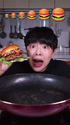 Giant burger🍔 #tiktokfood #challenge #mukbang #asmr 