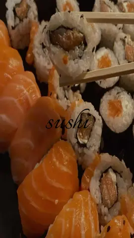 🙇‍♀️🙇‍♀️🙇‍♀️ #sushi #sushilover #fyp #aesthetic #sushitime 