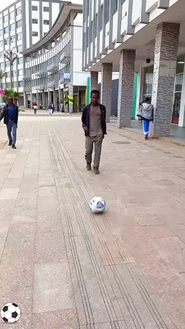 soccer test on street ⚽️♥️ #Soccer #streettest #passersby #foryou #fyp 