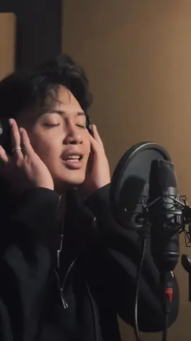 Biarku sembuh sendiri 😌@khifnu  #merindumulagi #musikditiktok #risingontiktok 