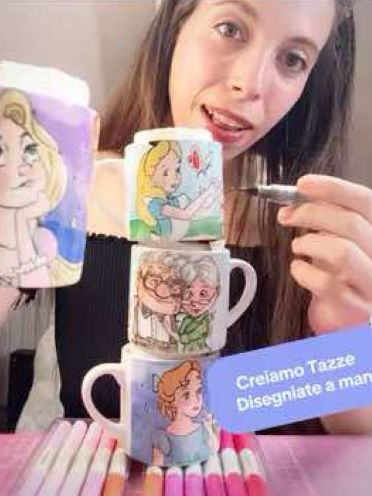 Innamorata di quella di Up e voi ? 😍 oggi creiamo insieme le tazze personalizzate con la tecnica della sublimazione / infusible ink . Per questa commissione ho realizzato un set di tazzine nella friggitrice ad aria con solo personaddi Disney .   Ho iniziato a creare queste tazze 5 anni fa circa creando insieme ad un mio amico per la prima volta un disegno completamente dipinto a mano con acquarello , da allora la mia vita è cambiata perché grazie alle mie tazze raggiunsi tutti voi qui su tiktok , con le mie prime Live virali . Ad oggi rimangono una parte importante del mio brand ❤️ #ninacreations #tazzesublimatiche #disney #cricutmugpress #infusibleink 