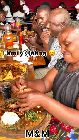 Meet and Meat, The Choma Masters😊  We are located in buruburu phase 5. #foryoupage #fyp #viralvideos #trendingvideo 