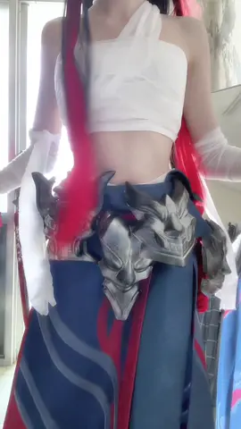 cách chơi Yone ? #yone #yonecosplay #tocchienmobile #fyp #xh #viral #2traitao