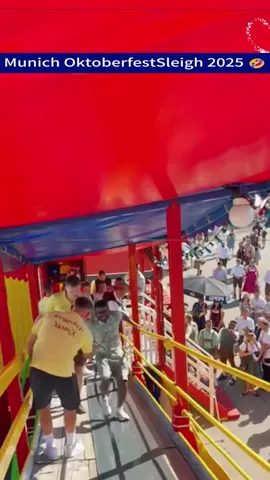 So cheerful🍺🍺🍺#oktoberfest #münchen #wiesn #viral #fyp