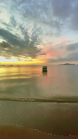 Sunset Labuan Bajo#Labuanbajo #nttpride🏝🔥fypシviral 