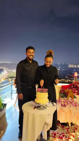 የልቤ ንግስት ❤️ እንኳን ተወለድሽልኝ  አንቺን አሞብኝ ከጎንሽ መሆን ስለነበረብኝ ብዙ ያሰብኳቸው ነገሮች ባይሳኩም ባገኘዋት ሰዓት እንዳታውቂብኝ ሞክሪያለው ቶሎ ዳኝልኝ እና ደሞ 🌅 አፈቅርሻለው ለኔ የተፈጠርሽበት ቀን ስለሆ ነው እያመመሽም ቢሆን ይዤሽ የወጣውት ይቅርታ 🌹 .. ይህን ኘሮግራም እንዲ እንዲያምር ስላረጋቹልን ትልቅ ምስጋና @Little Paris (amazing setup and view with delicious food and service)  የኔ እህት with this huge beautiful flower @Lillys_flower_ethio 