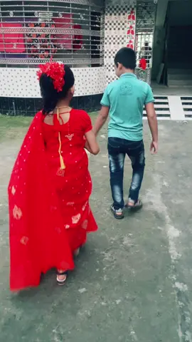 কেও বাজে কমেন্ট করবেন না ভাই বোন