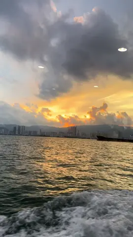 view penang #4u #fyp #storysad🥀 #ferrypenang #sunset 