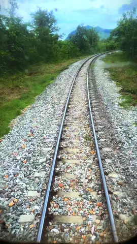 นั่งรถไฟไปน้ำตกไทรโยค #ปริมๆเที่ยวน้ำตก #1ขวบ7เดือน 