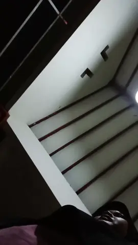 biasa rebahan tiba2 5k... menyala kakiku🥴