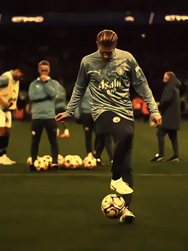 xoog wynta England 🔥💙🩵🩵🩵 #manchestercity #haland #hanadadam #viewsproblem #abwaanhanad @Hanad Adam 