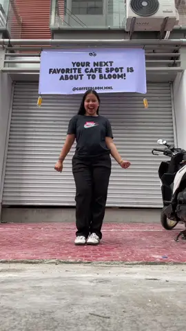 Nakita niyo na ba yung ating tarpaulin sa bago nating pwesto? #coffeebloom #cafeowner #cafevlog #coffeeshop #businessowner 