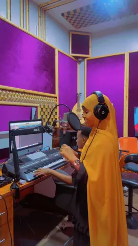 inako lamana ah #mushtaaq12 @liltelli1 @shugriya arts @Mr iconic✅️ @SHAAFICI BATRAAN @Ustaad Liibaan Garaad @Abbodyyy🇾🇪💯 @ايوب محمد❤️‍🔥 @Shugria arts Faras🐎🐎🐎🐎 
