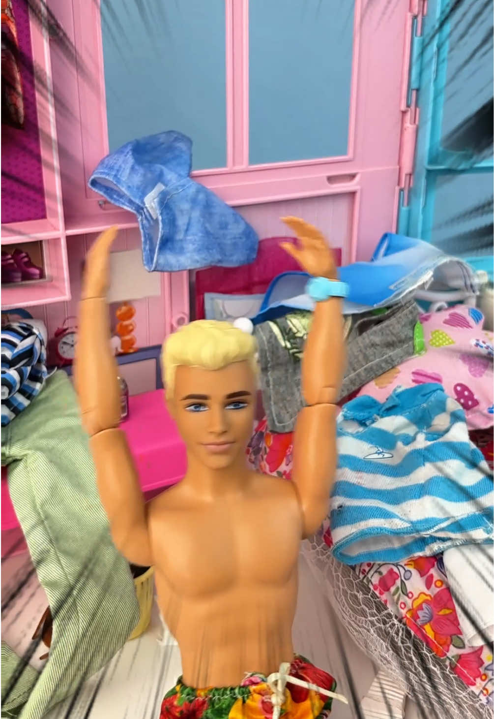 Ken’s room is a complete pigsty #barbiegirl #toystory #barbie #barbietoys 