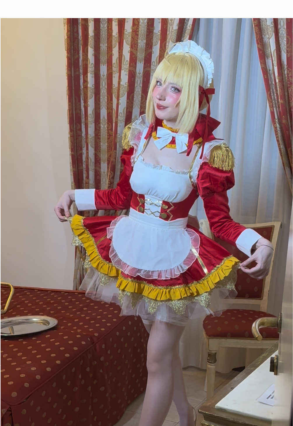 Super tired face because I shoot this set at 3 after another set ahah First backstage from this weekend! Nero maid🍷 #neroclaudiuscosplay #fateextra #fategrandorder #fyp #fateextella 