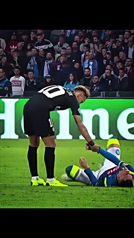 Respect Moments in Football🥰❤️‍🩹 #respect #footballmoments #pourtoi #foryoupage #fan 