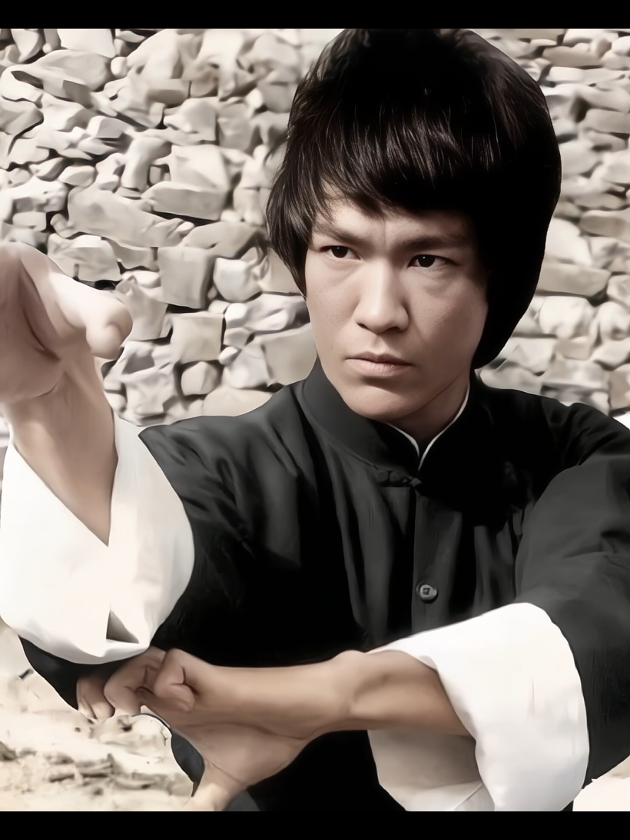 Bruce Lee+Blue monday🔥🐉#fyp #foryou #foryoupage #nekedbelegyen #brucelee 