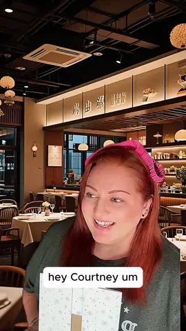 Karen Baron's Ridiculous Restaurant Rant 💥🍽 #customersbelike #povs #waitress #serverlife  #customerserviceproblems #fypシ #togo #foryou #storytime #waiter #story #serverproblems #hostesstiktok  #restaurante #serviceindustry #host #pov #worklife #server #serviceindustryproblems #servertok #karensoftiktok  #hostessproblems #restaurantlife #tiktok #hauntedpostcard #pyf #fyp #greenscreen #servertiktok #work #karens  #restaurant #customerservice #fy #hostess