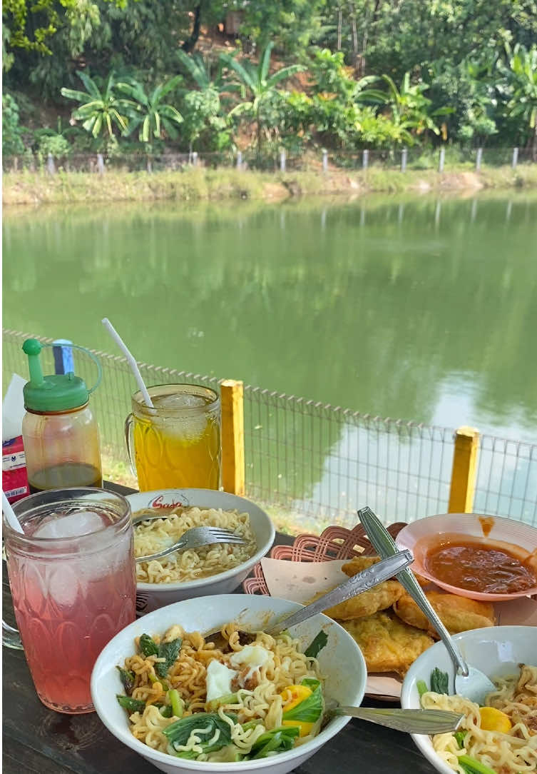 telaga sarangan e jeporo #jepara #jepara24jam #jeparahits #hiddengems #fyppp 