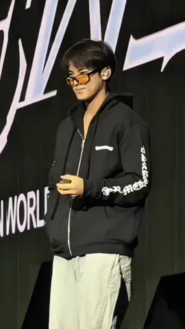 mingyu aku sayang banget sama kamu🥹 please jangan jahat sama mingyu anjirsss… ahh lo pada tuh kenapa sih jahat ke mingyu sampai akun mingyu fan yang udah di notice mingyu pada hilang😭 #kimmingyu #mingyu #seventeen 