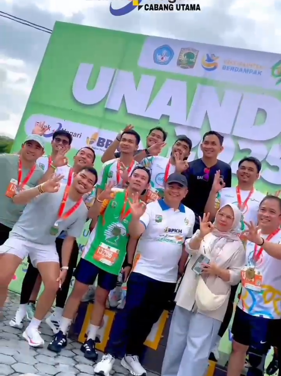 Heboh CashBack Pakai Ollin By Nagari di Acara UnandRun 2025 #unandrun  #banknagari #ollinbynagari 