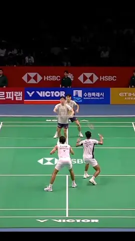 Kim/Seo nih defense nya gila banget, bener