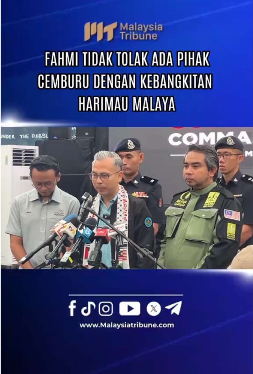 Kebangkitan skuad Harimau Malaya mungkin menimbulkan rasa cemburu segelintir pihak susulan tindakan Persekutuan Bolasepak Antarabangsa (FIFA) terhadap Persatuan Bolasepak Malaysia (FAM) dan tujuh pemain berdarah warisan negara. Menteri Komunikasi, Datuk Fahmi Fadzil berkata, seperti penjelasan Menteri Dalam Negeri, Datuk Seri Saifuddin Nasution, pendirian Malaysia jelas berhubung keteraturan proses naturalisasi berpandukan Perlembagaan Persekutuan serta undang-undang sedia ada. #malaysiatribune #fam #fifa 