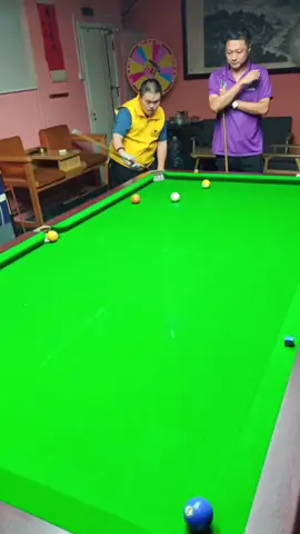 lúc anh đã dánh thì hông chợt phát  nào