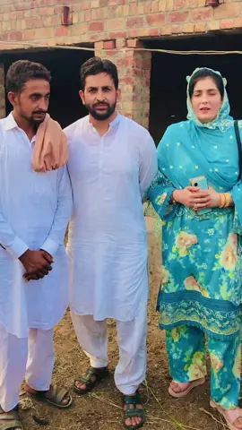 please TikTok team don't underviews my video 😡😡@Azra Imran Mangat #fyp #viral #500k #standwithkashmir #unfrezzmyaccount #mumtazali54000 