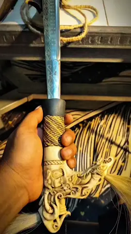 Mandau Salah Satu Senjata Khas Suku Dayak Kalimantan. #Mandau #Dayak #Borneo #Kalimantan